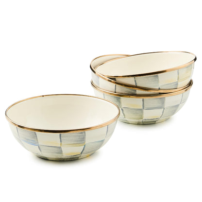 Enamel Serving Bowl for Everyday Entertaining