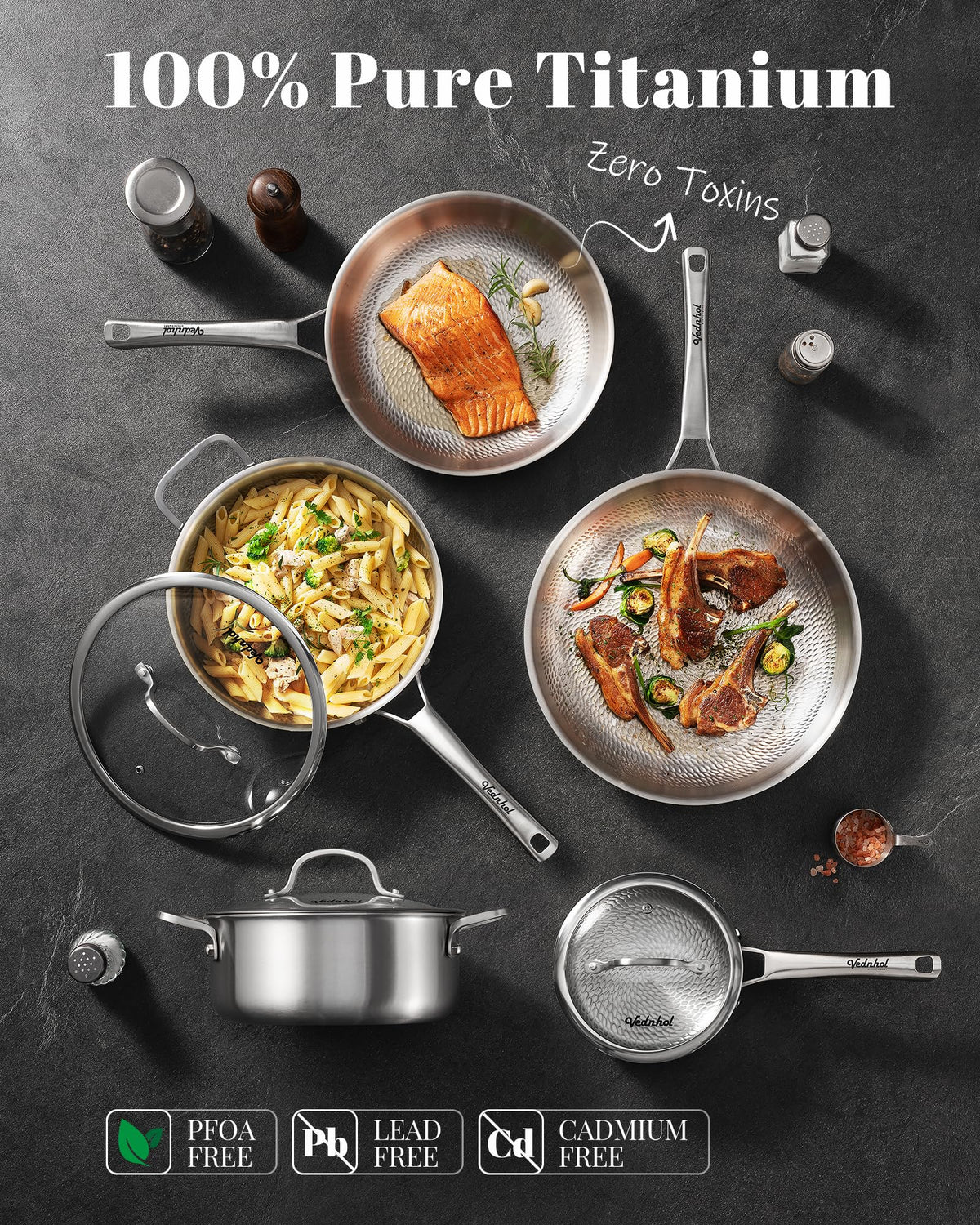 Hammered Titanium Roasting Pan with Lid